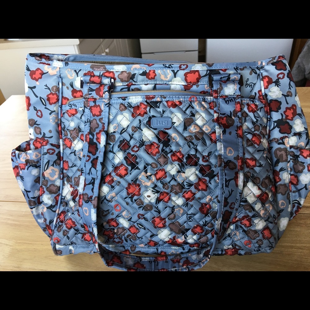 Lug Cabby in Blossom (Discontinued)